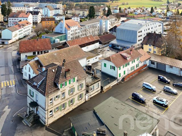 Mehrfamilienhaus kaufen in Sainte-Croix, Waadt