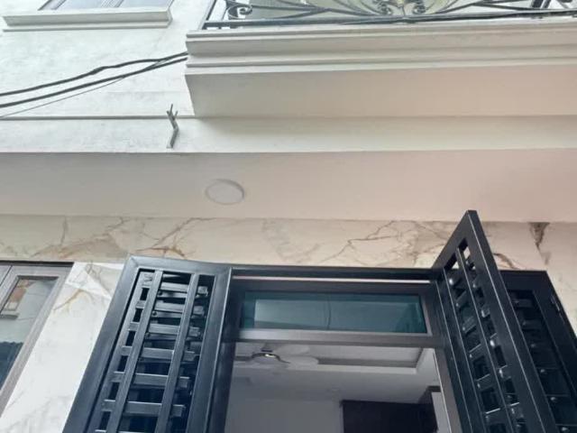 Nhà bán tại Hoàn Kiếm, Hà Nội