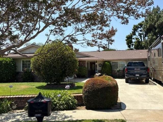 House for sale in Alta Loma, Alta