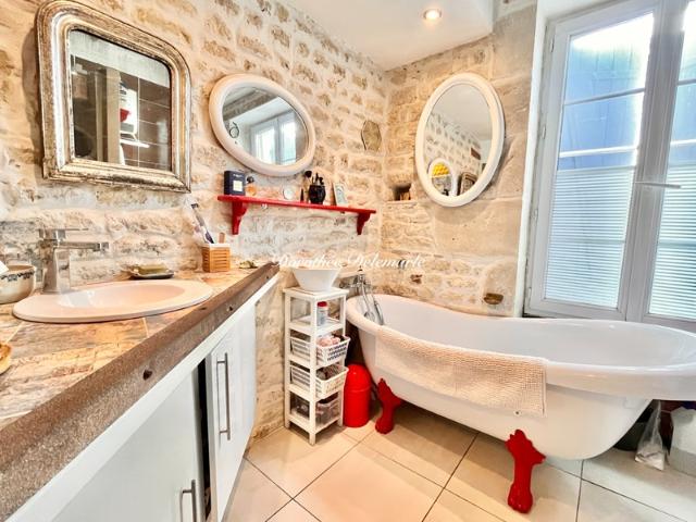 Maison vente à Saint-Jean-d'Angély, Migré