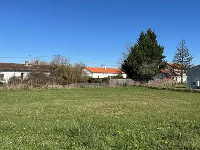 Terrain vente à France métropolitaine, Migron