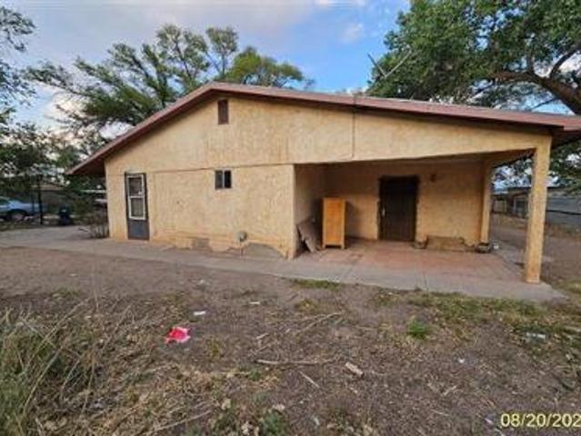 House for sale in Los Lunas, New Mexico