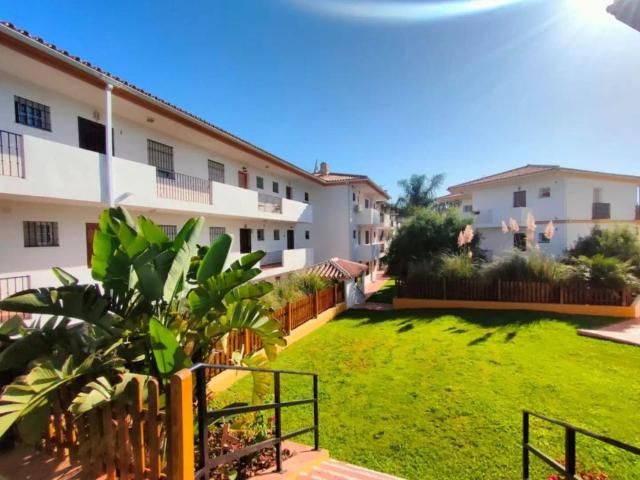 Apartamento en alquiler en Chaparral, Costa del Sol Occidental
