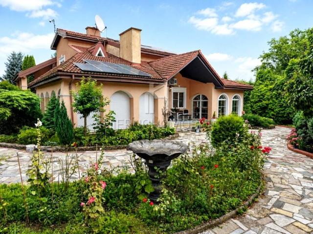 Dom na sprzedaż w Krosno, Podkarpackie