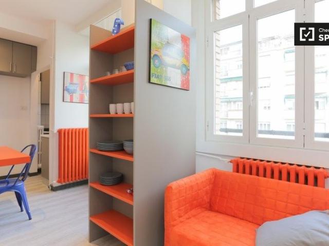 Appartamento in affitto a Municipio 1, Milano