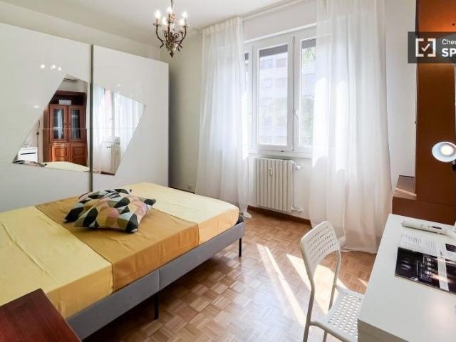 Appartamento in affitto a Municipio 9, Milano