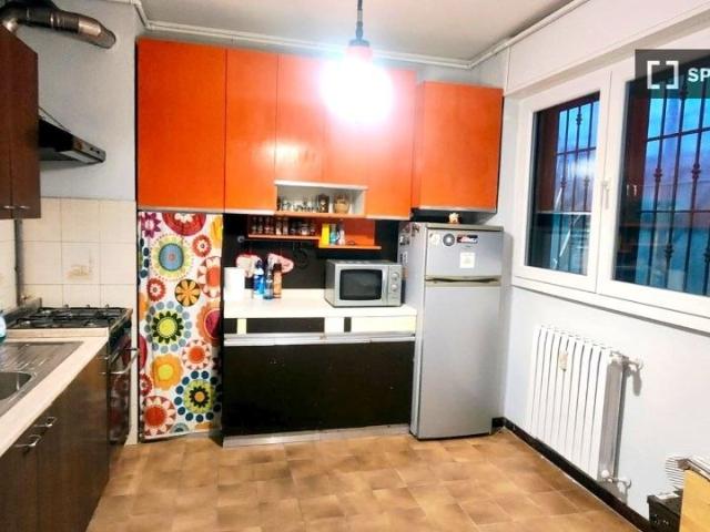 Appartamento in affitto a Municipio 6, Milano