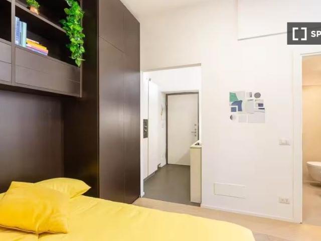 Appartamento in affitto a Municipio 8 di Milano, Milano