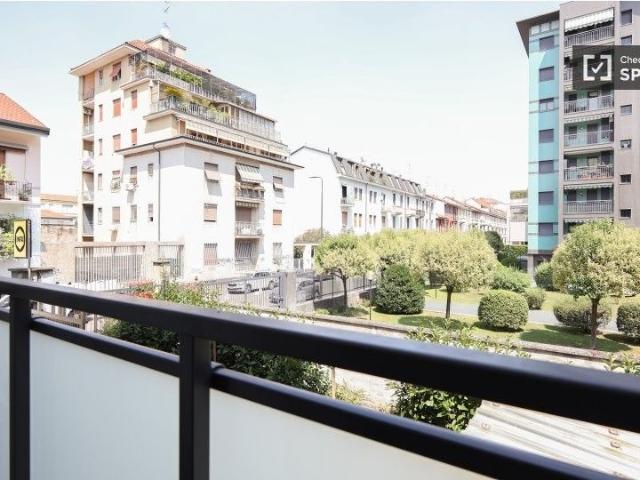 Appartamento in affitto a Municipio 9, Milano