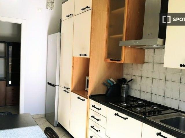 Appartamento in affitto a Municipio 9, Milano