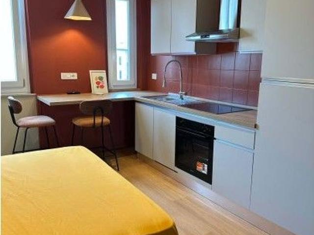 Appartamento in affitto a Municipio 9, Milano