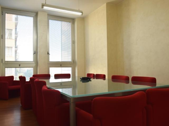 Ufficio in affitto a Municipio 2, Milano