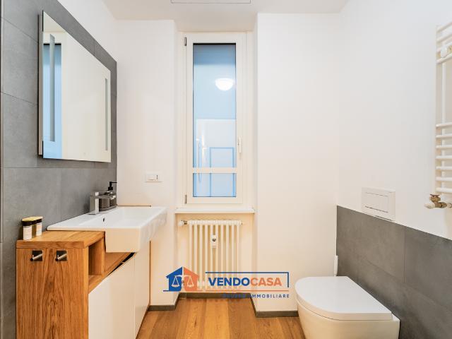 Villa Indipendente in affitto a Municipio 1, Milano