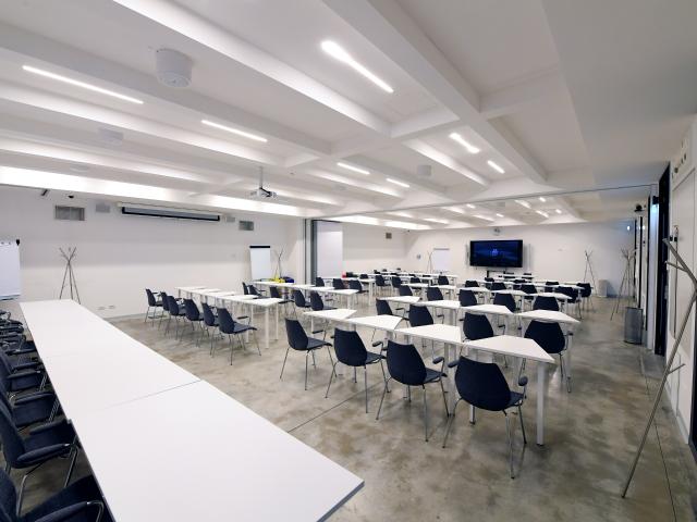 Ufficio in affitto a Municipio 9, Milano