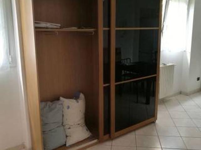 Appartamento in affitto a Municipio 9, Milano