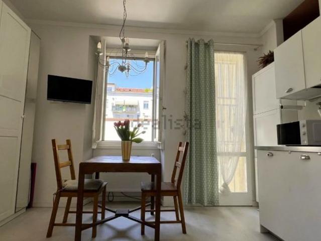 Monolocale in affitto a Centro storico, Milano