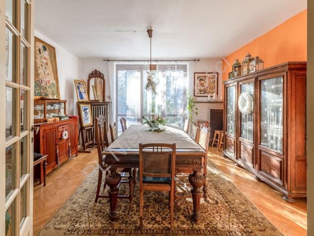Dom na sprzedaż w Milanówek, Mazowieckie