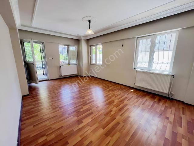 İsmet Paşa, Milas içerisinde kiralık mülk