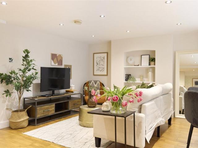 House for rent in Clapton, Lower Clapton