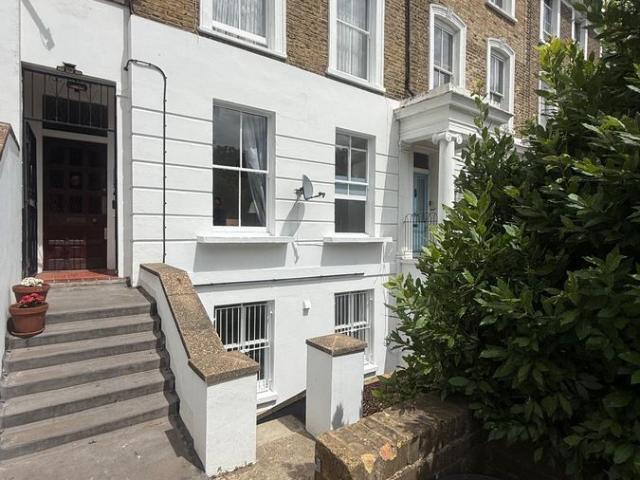 House for rent in Highbury, Greater London