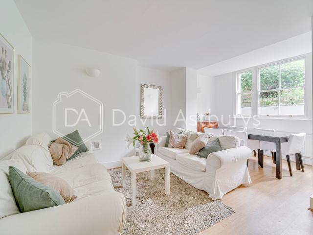 Apartment for rent in Mildmay Park, Greater London
