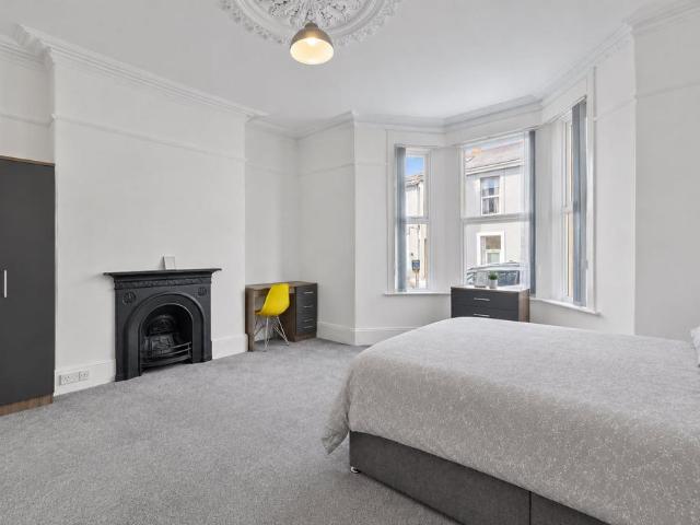 House for rent in Greenbank, Plymouth