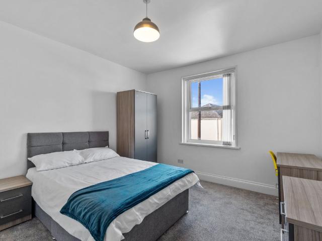 Room for rent in Greenbank, Mount Wise