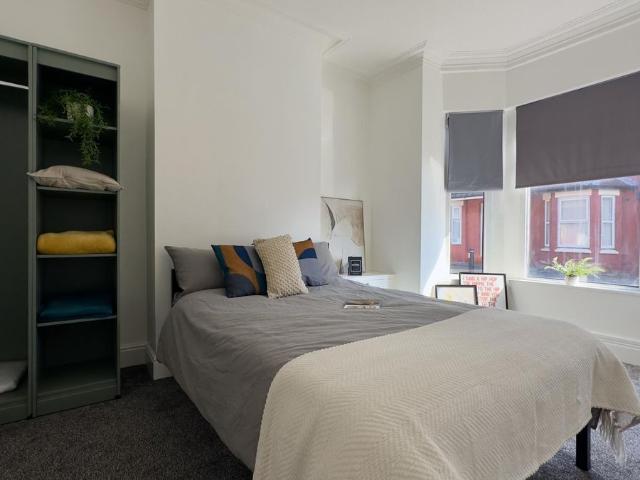 Room for rent in Higher Broughton, Salford