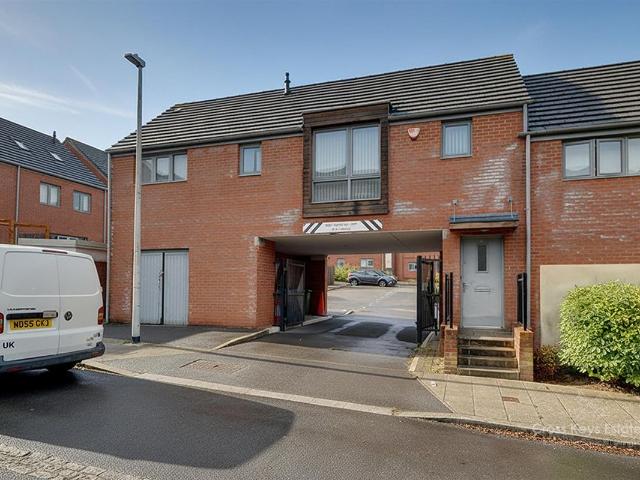 House for rent in Mount Wise