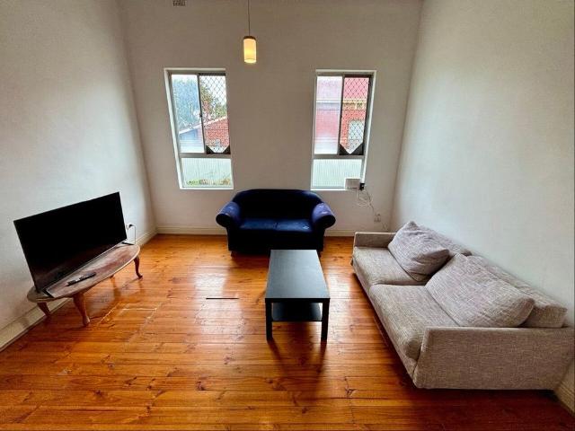 Room for rent in Mile End, Adelaide