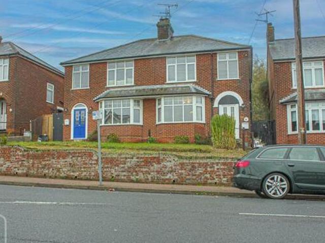 House for rent in Mile End, Fordham Heath