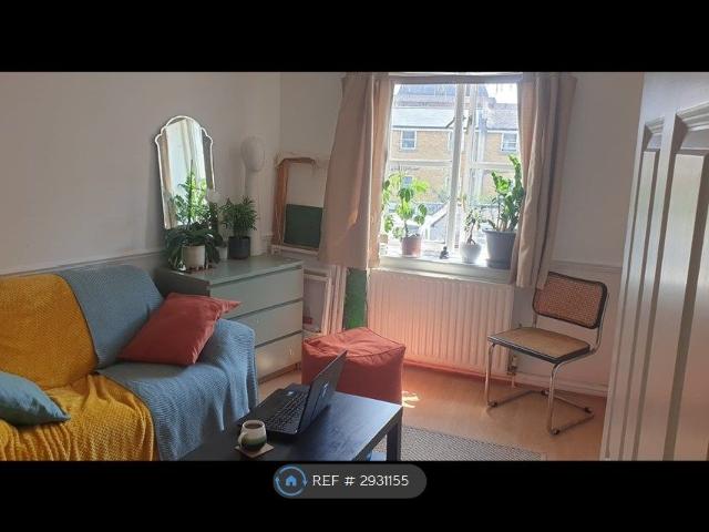 Apartment for rent in Stepney, Greater London