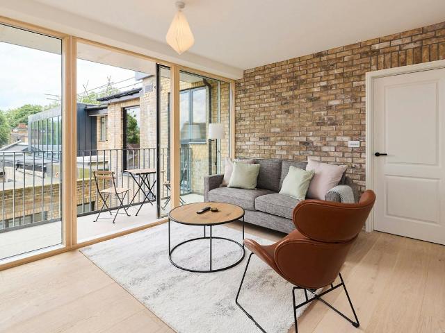 Apartment for rent in Stepney, Greater London