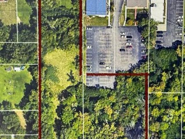 Land for sale in Livonia