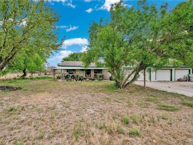House for sale in Edcouch