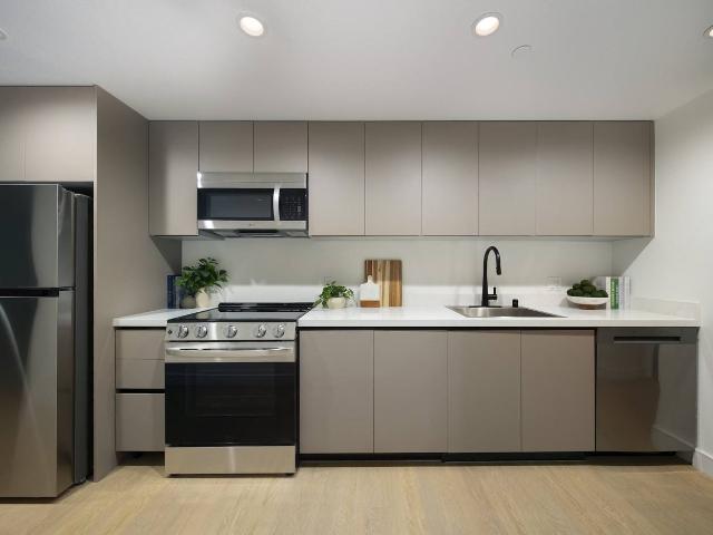 Apartment for rent in Canoga Park, California