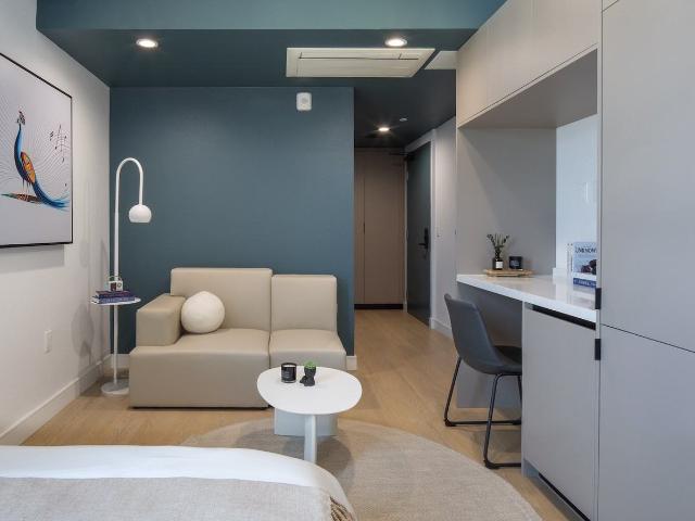 Apartment for rent in Canoga Park, California