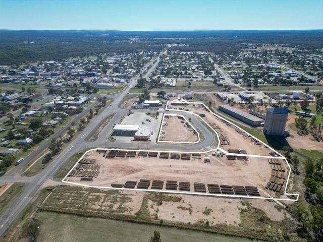 Warehouse for sale in Miles, Queensland