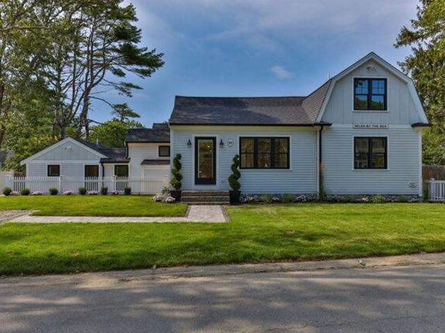 House for sale in Harwich Port