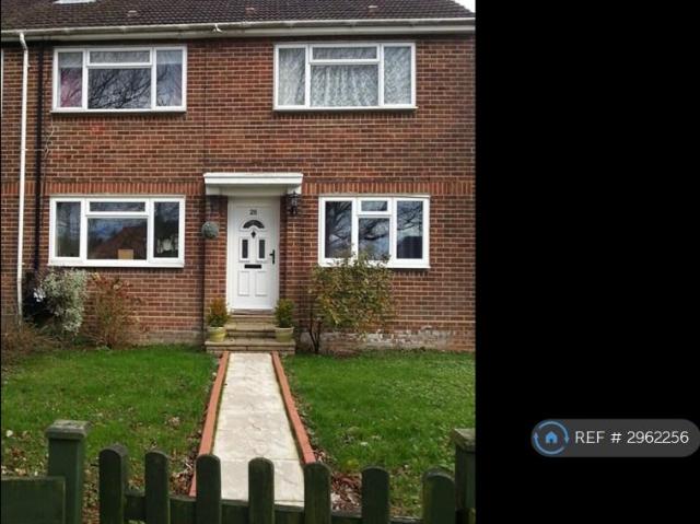 House for rent in Mill Hill, Greater London