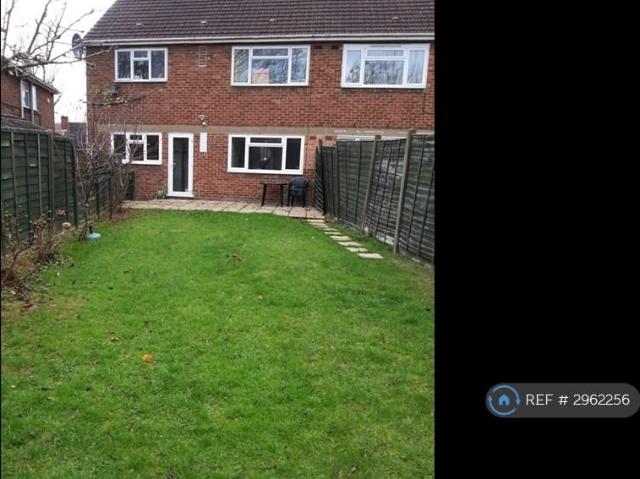 House for rent in Mill Hill, Greater London