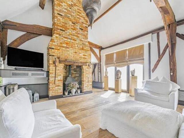 House for sale in Leighton Buzzard, Central Bedfordshire