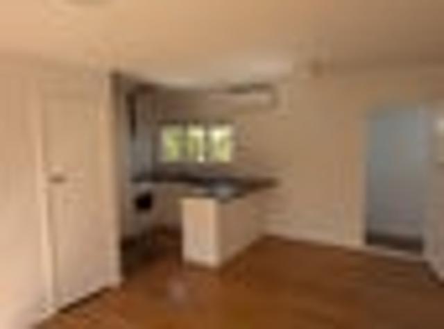 Apartment for rent in Westlake, Devonport-Takapuna
