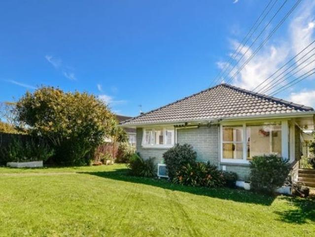 House for rent in Wairau Valley