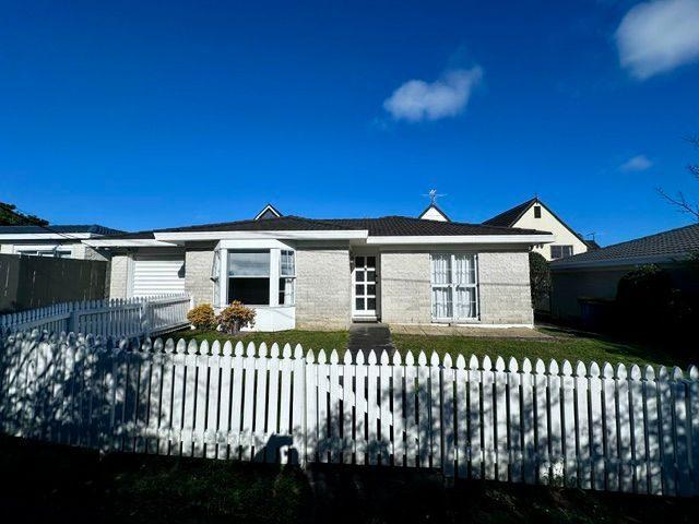 Apartment for rent in Wairau Valley