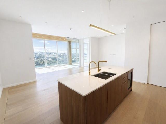 Apartment for rent in Milford, Devonport-Takapuna