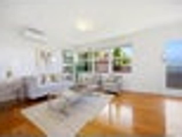 Apartment for rent in Forrest Hill