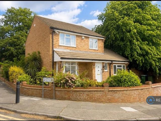 House for rent in West Heath, Greater London
