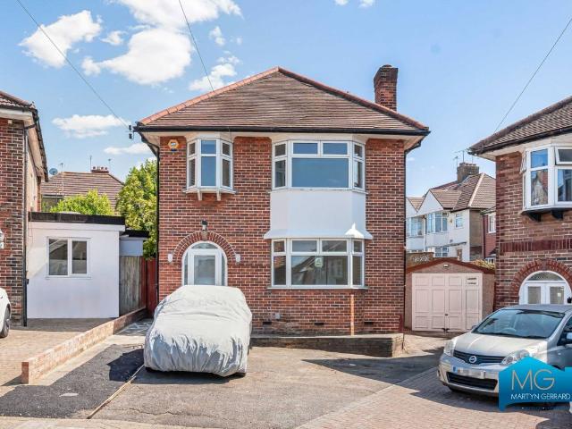 House for rent in South Stanmore, Greater London
