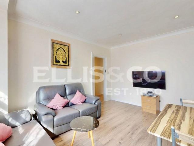 Apartment for rent in Sudbury, Greater London